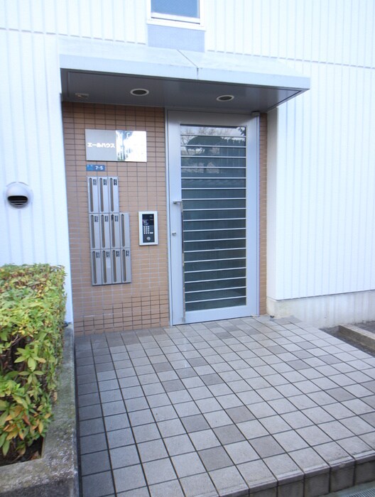 エールハウスの物件外観写真