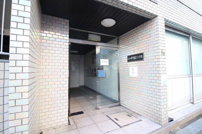 コーポフェニックスの物件外観写真