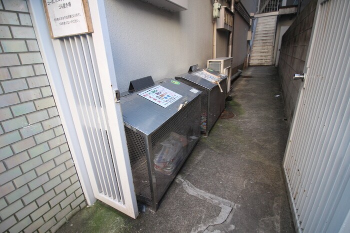 コーポフェニックスの物件外観写真