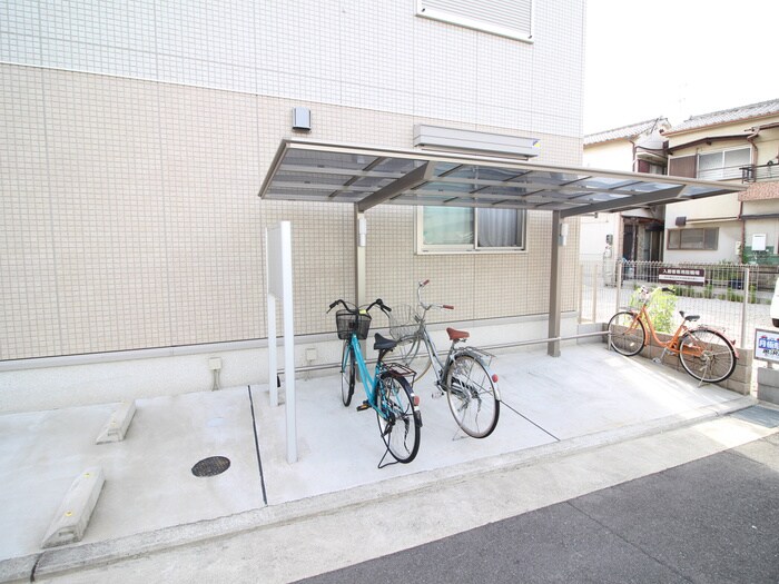 メゾンルミエ－ルの物件外観写真