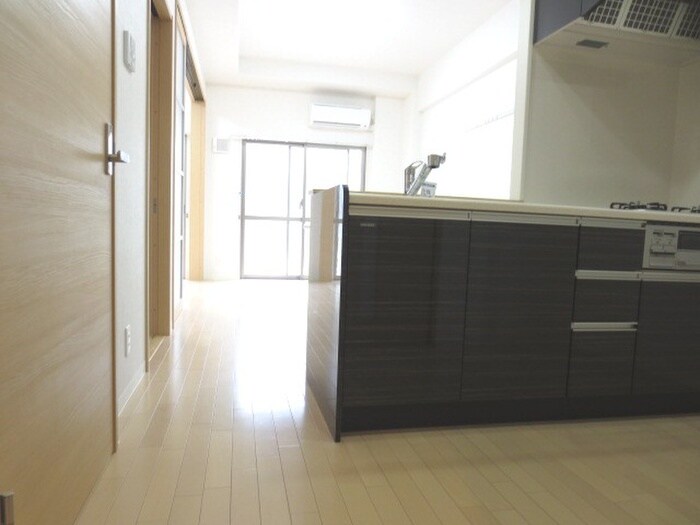 クリスタルコ－トの物件内観写真