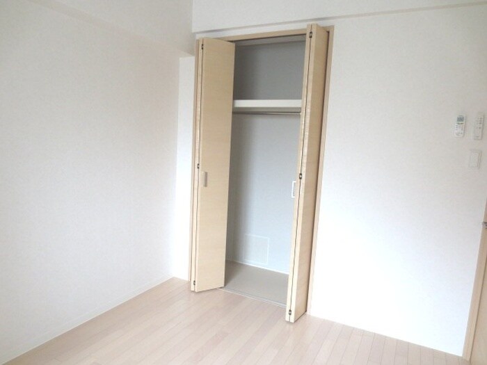 クリスタルコ－トの物件内観写真