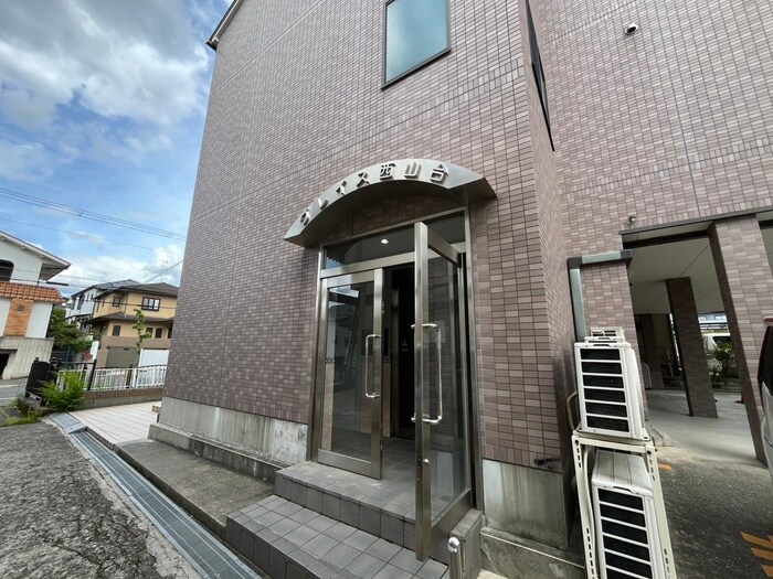 グレイス西山台の物件外観写真