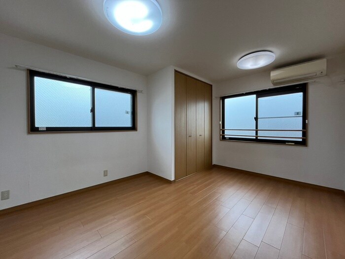 グレイス西山台の物件内観写真