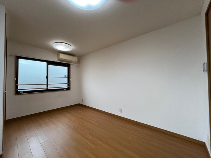 グレイス西山台の物件内観写真