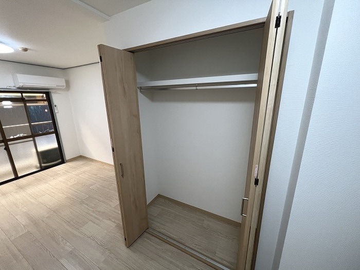 三熊ハイツ渚２号の物件内観写真