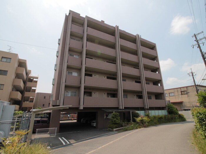 セリーゼ茨木の物件外観写真