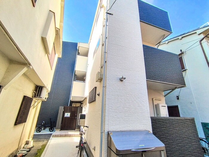 K&A鴫野西の物件外観写真