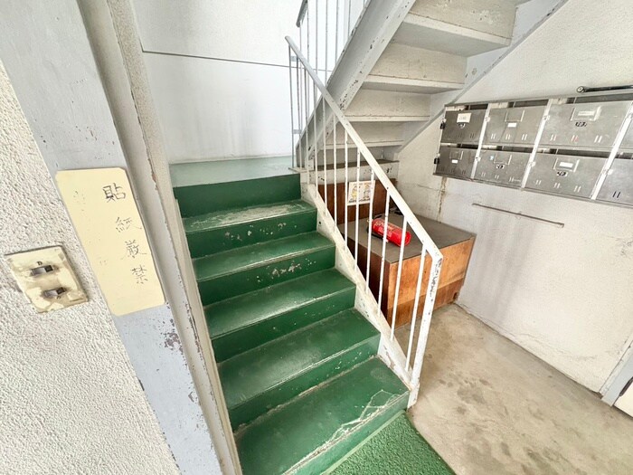 春日出コーポの物件外観写真