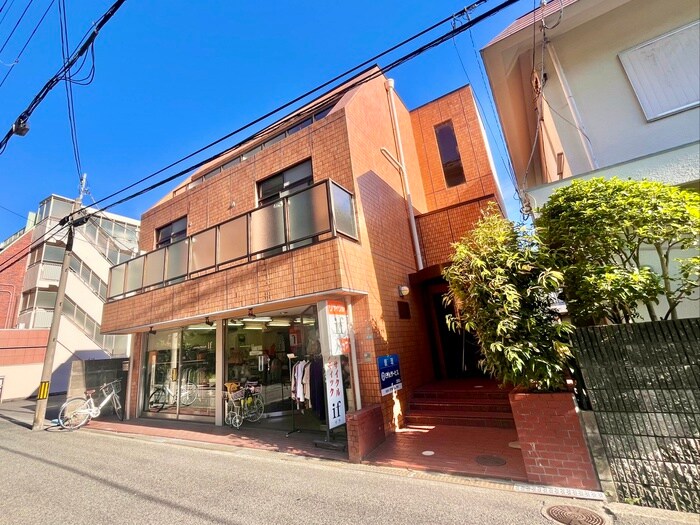 ラピ－ヌ甲東の物件外観写真