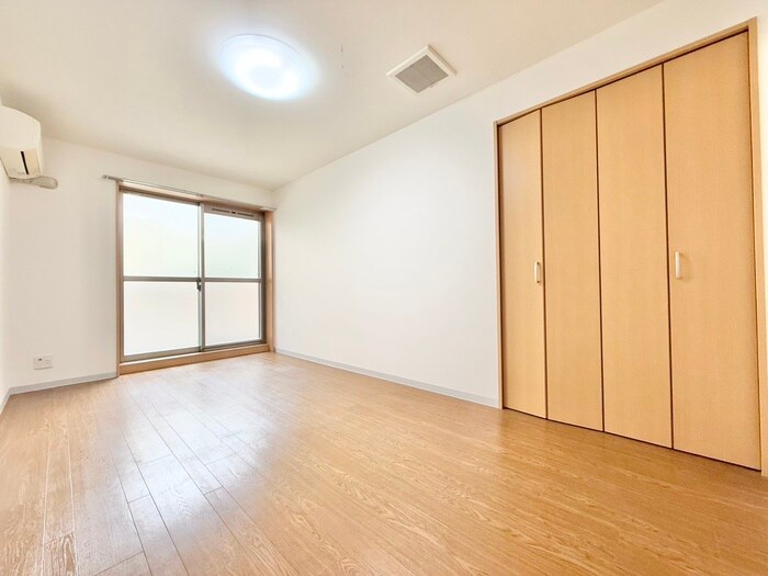 ＹＯレジデンスの物件内観写真