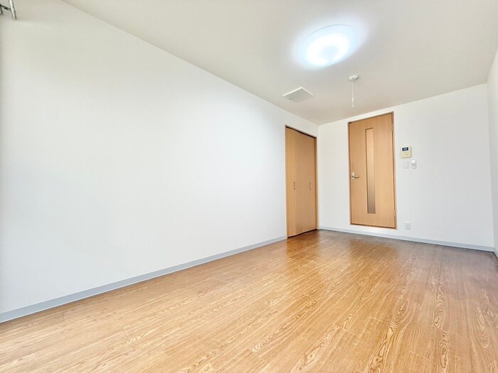 ＹＯレジデンスの物件内観写真