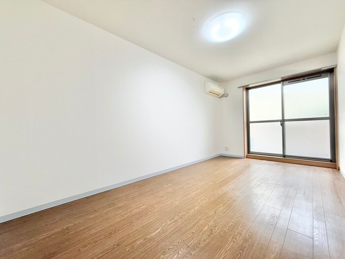 ＹＯレジデンスの物件内観写真