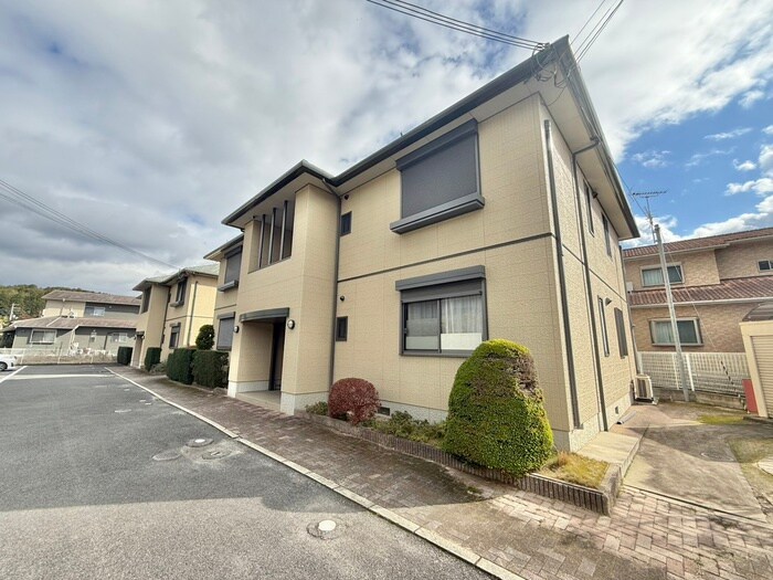 ウエストソレイユの物件外観写真