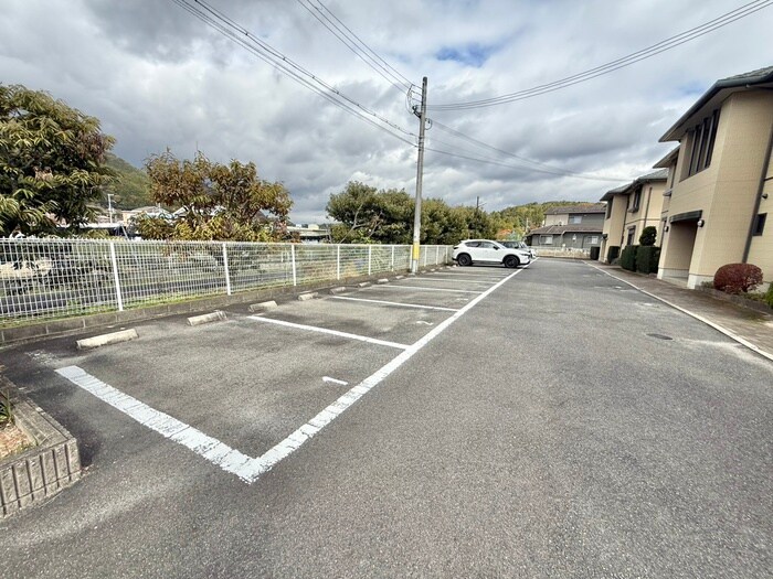 ウエストソレイユの物件外観写真