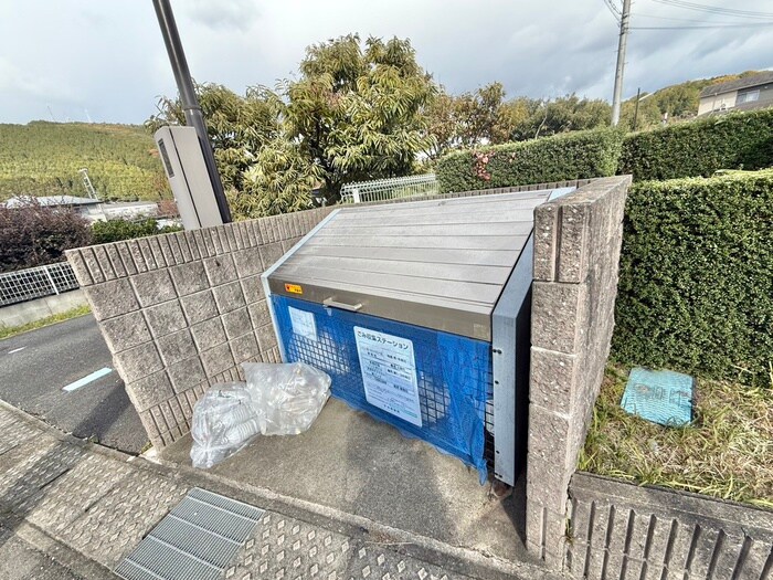 ウエストソレイユの物件外観写真