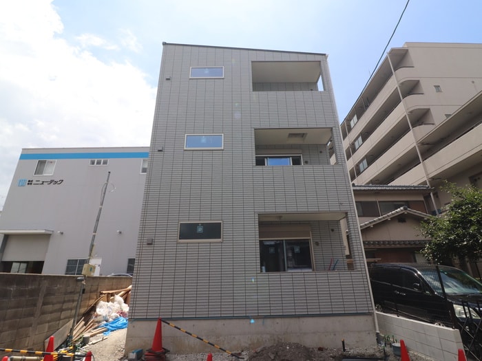 ラエタニテの物件外観写真