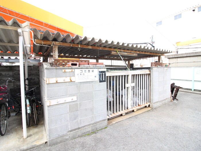 サンハイム今福の物件外観写真