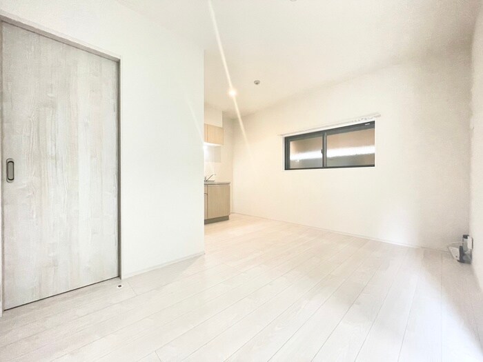 ハーモニーテラス納所町の物件内観写真