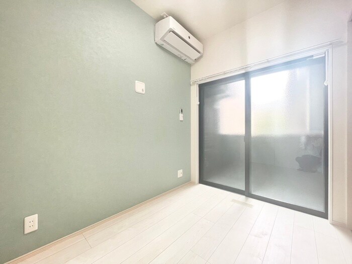 ハーモニーテラス納所町の物件内観写真