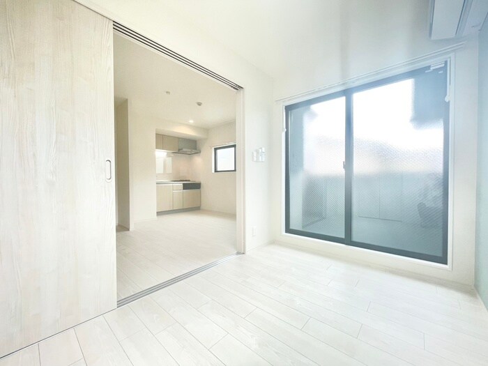 ハーモニーテラス納所町の物件内観写真