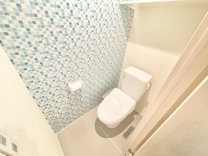 ハーモニーテラス納所町の物件内観写真