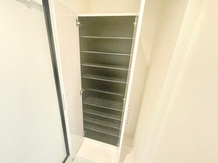 ハーモニーテラス納所町の物件内観写真