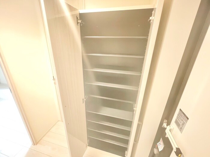 ハーモニーテラス納所町の物件内観写真