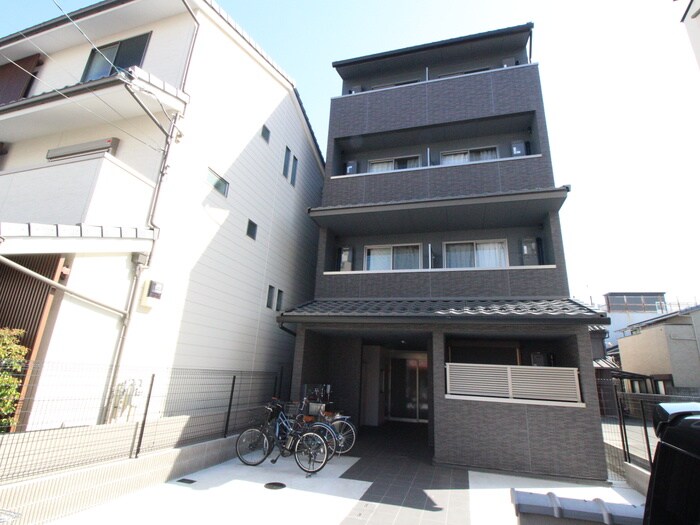 フェリーチェ妙蓮寺の物件外観写真