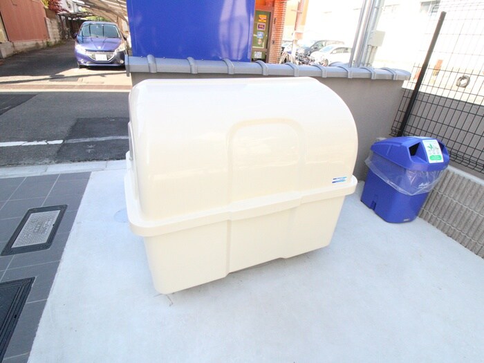 フェリーチェ妙蓮寺の物件外観写真