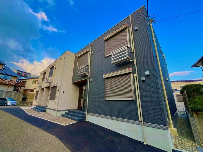 コンフォール赤坂の物件外観写真