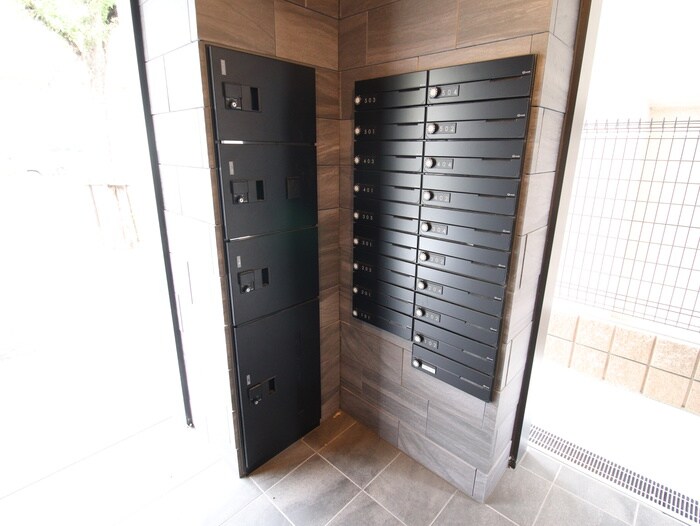 ラヴィベール兵庫の物件外観写真