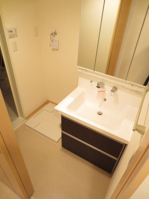 i.レジデンス御所北の物件内観写真