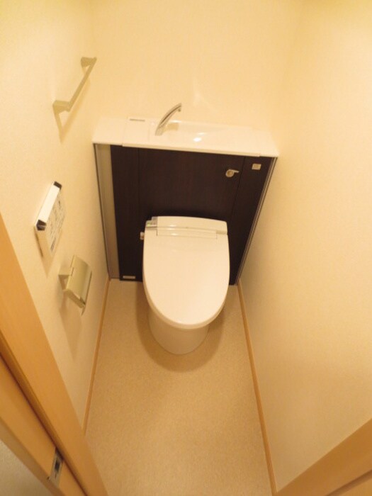 i.レジデンス御所北の物件内観写真