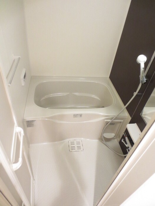 i.レジデンス御所北の物件内観写真