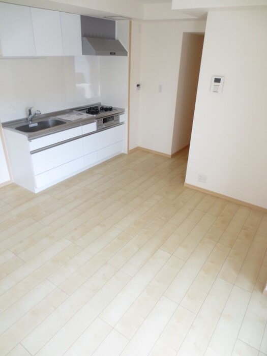 i.レジデンス御所北の物件内観写真