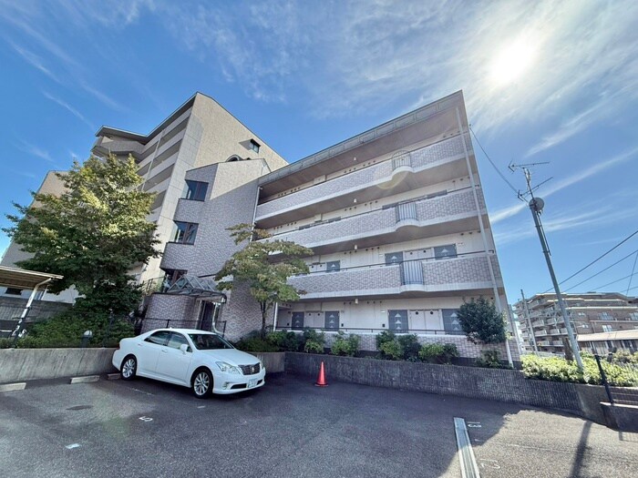 コ－ト木幡の物件外観写真