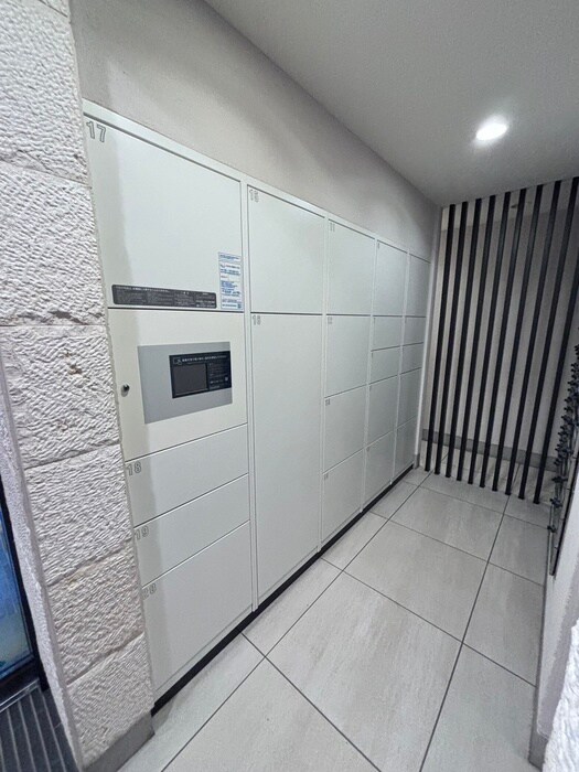 四条烏丸クロスマーク（619）の物件外観写真