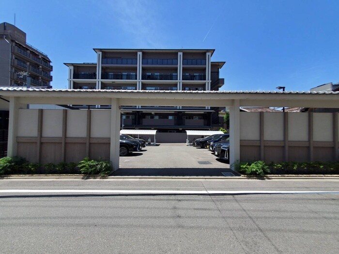 メゾンノワールの物件外観写真