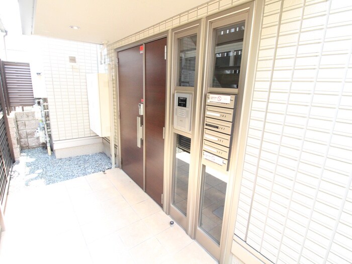 メゾン・ド・プルミエールの物件外観写真