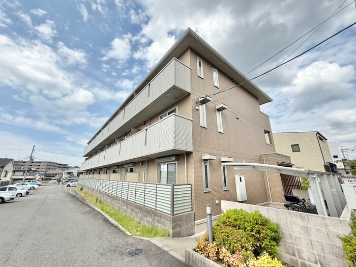 グランドゥール小倉の物件外観写真