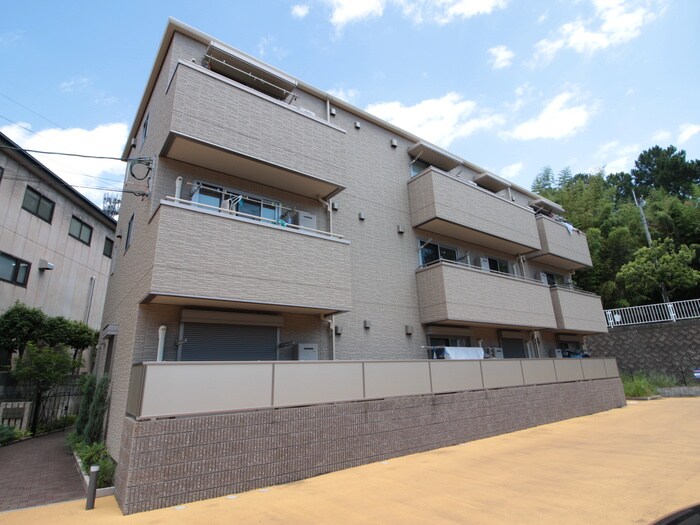 エスポワール・アイ北春日丘Ⅱの物件外観写真