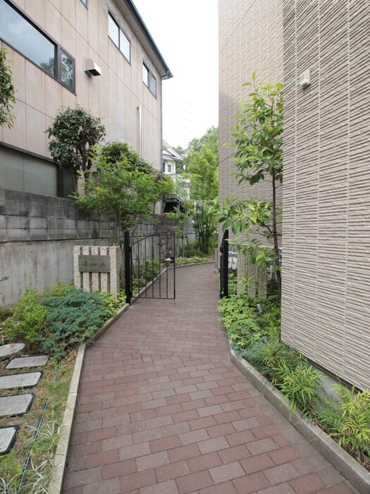 エスポワール・アイ北春日丘Ⅱの物件外観写真