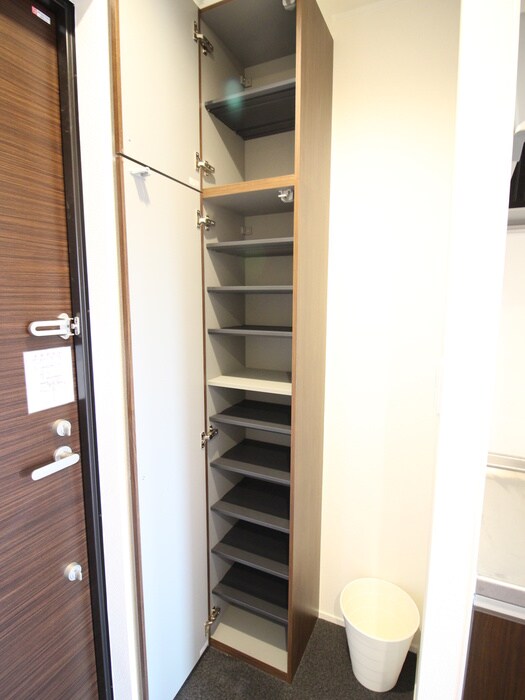 震雲マンションの物件内観写真