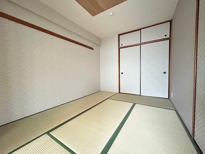 アドヴァンスコート緑地の物件内観写真