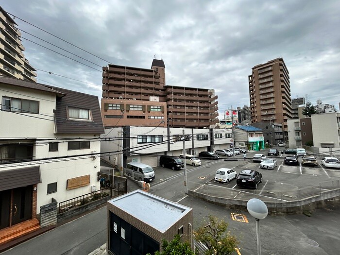 アドヴァンスコート緑地の物件内観写真
