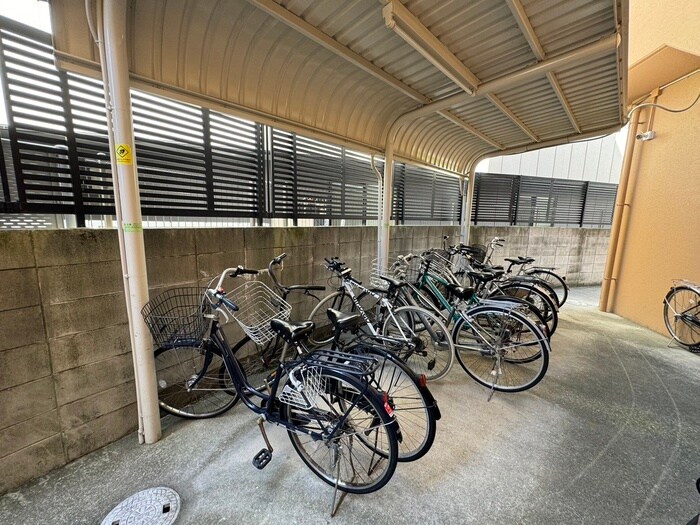 ＣＯＵＲＴ　ＡＲＥＳＴの物件外観写真