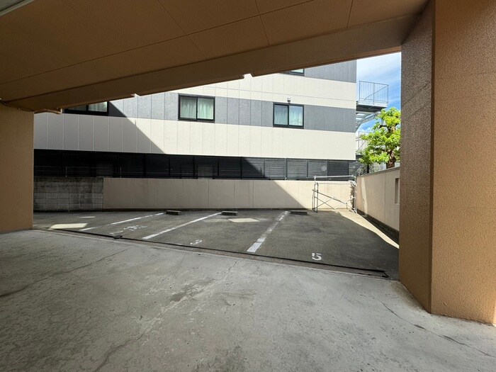 ＣＯＵＲＴ　ＡＲＥＳＴの物件外観写真