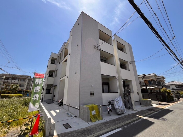 Azul PremioⅡの物件外観写真