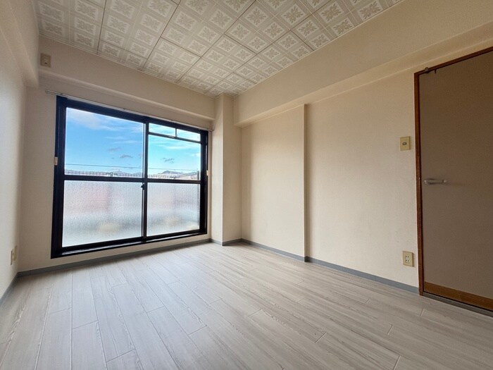 ザ・ライフ寺池北棟の物件内観写真